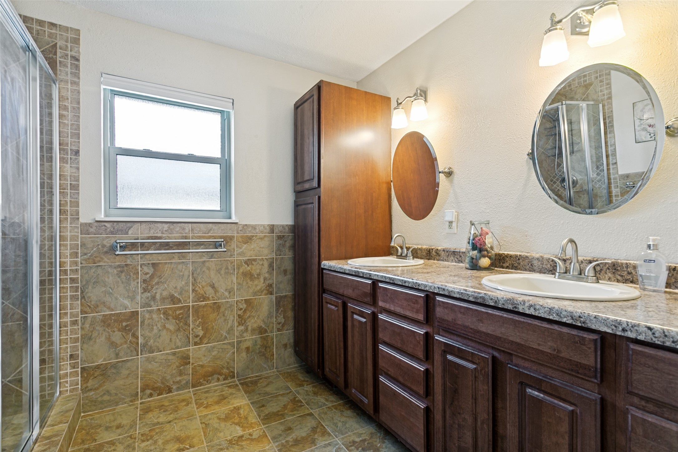 1913 Quail Run Drive Corinth TX 76208