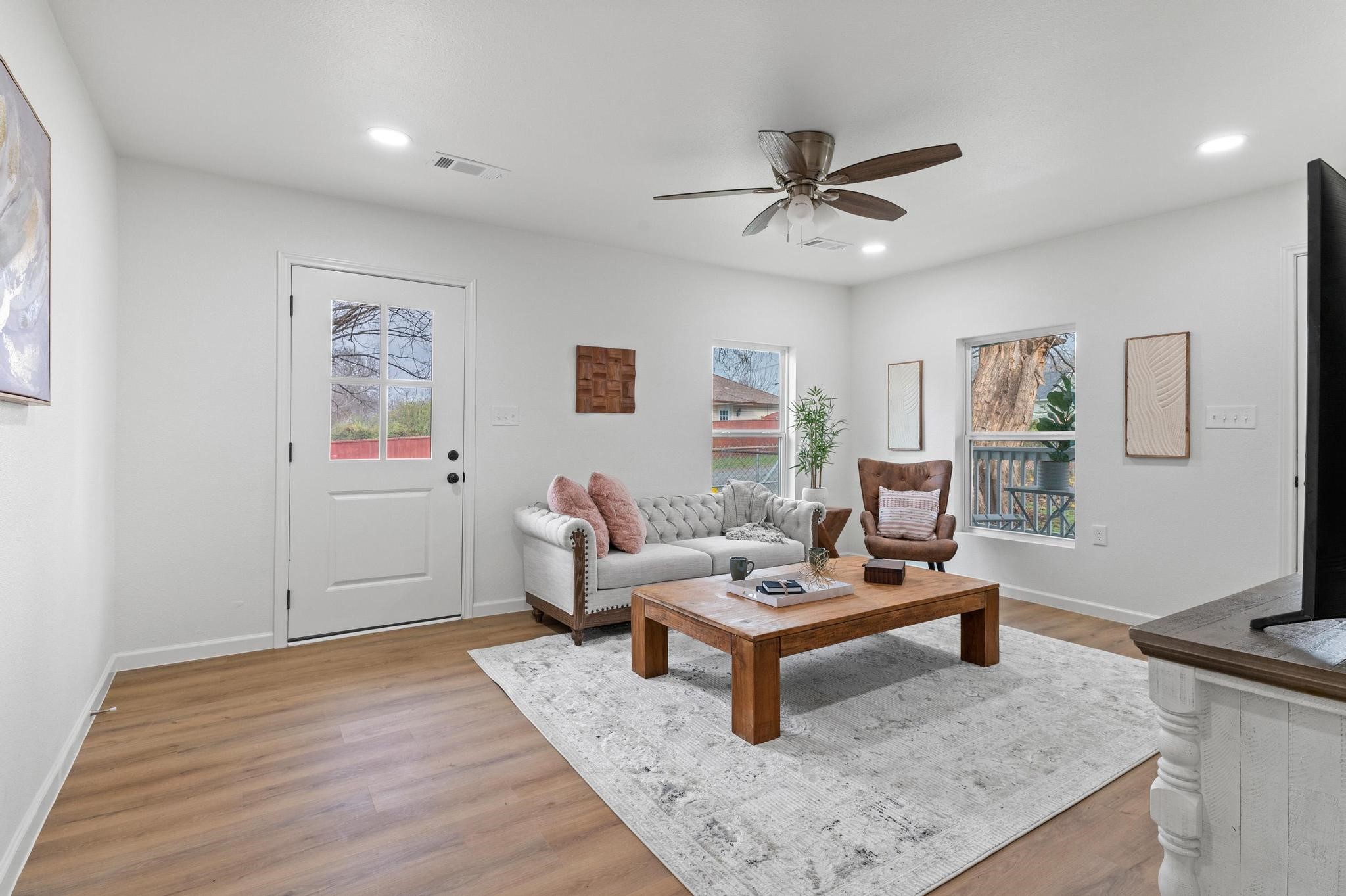 1618 E Chaffin Street Sherman TX 75090