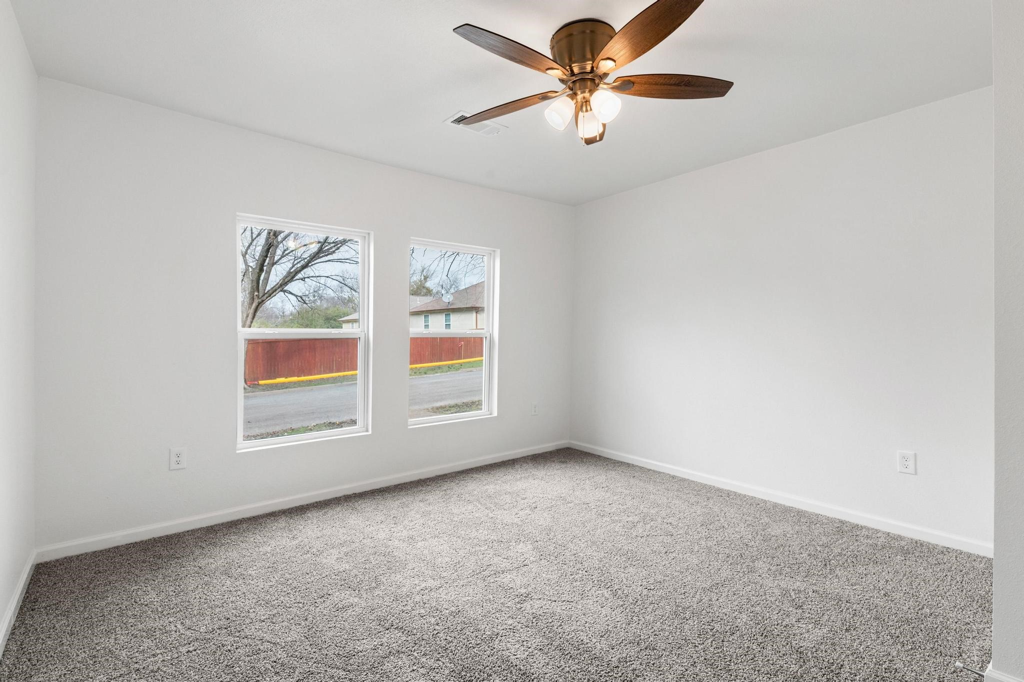 1618 E Chaffin Street Sherman TX 75090