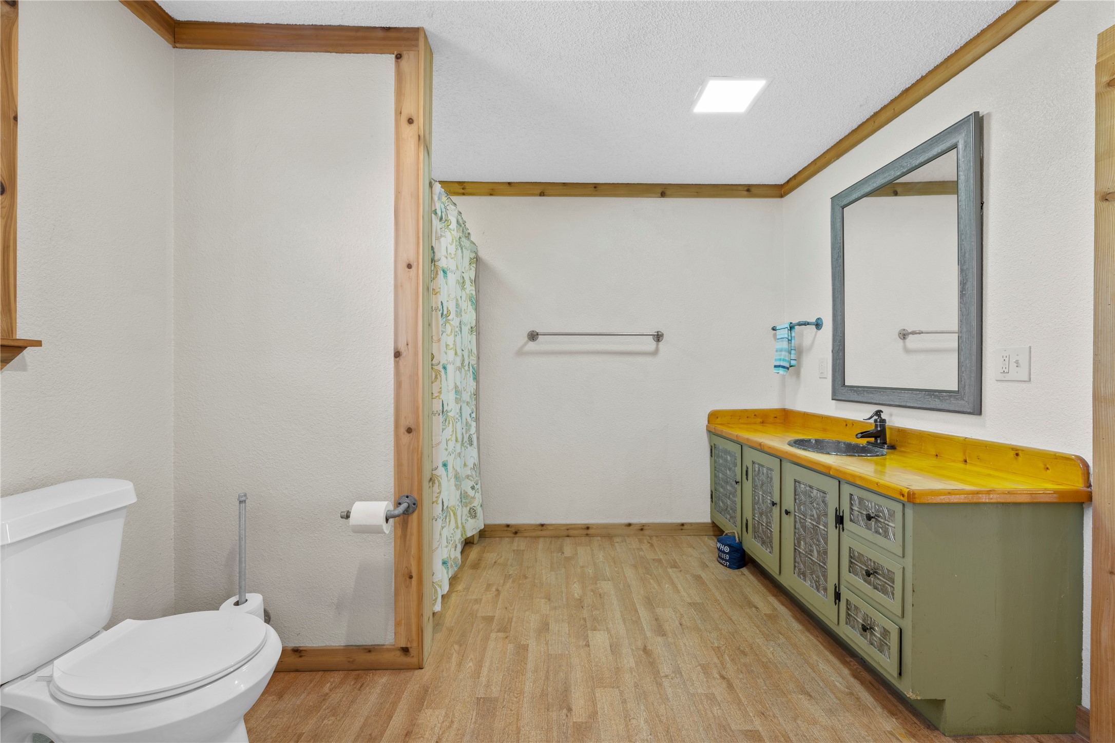 239 Wildwood Avenue Elm Mott TX 76640