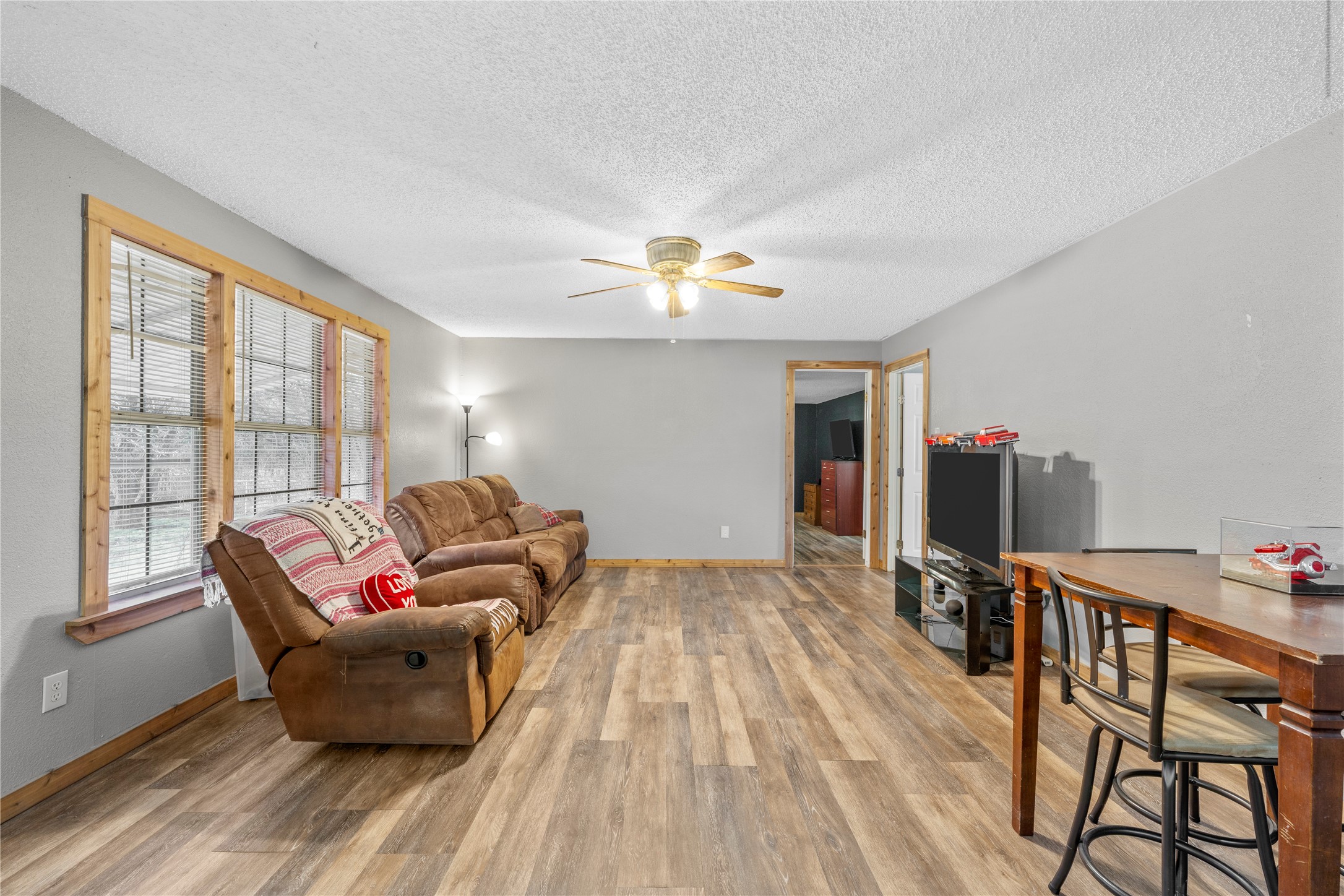 239 Wildwood Avenue Elm Mott TX 76640