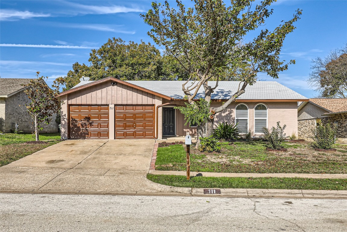 711 Marlow Place Arlington TX 76014