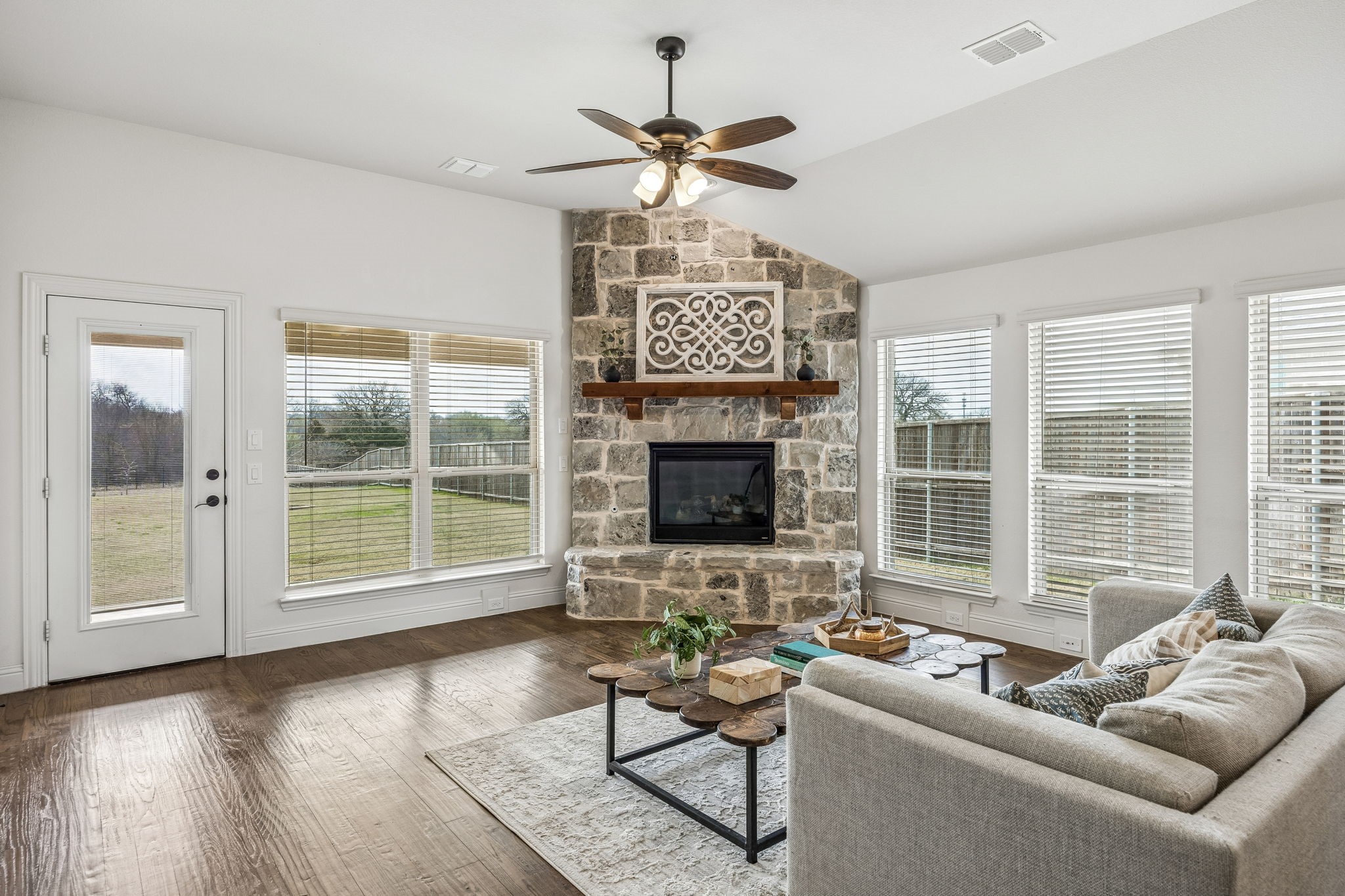 11551 Tanager Lane Cross Roads TX 76227