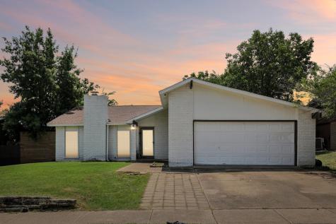 3828 Walnut Drive Bedford TX 76021