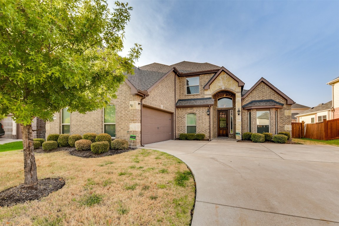 2915 Pino Grand Prairie TX 75054