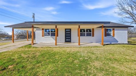 1001 Newby Avenue Bridgeport TX 76426
