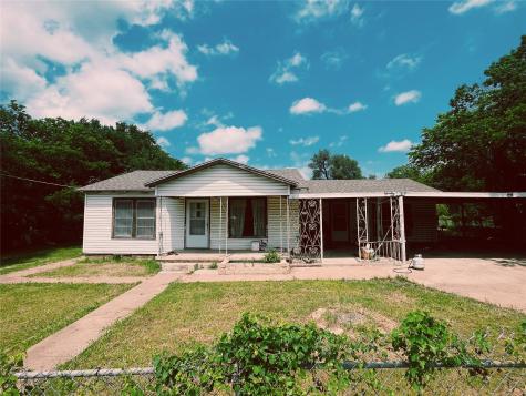 7008 Greenbriar Crescent Street Lake Worth TX 76135