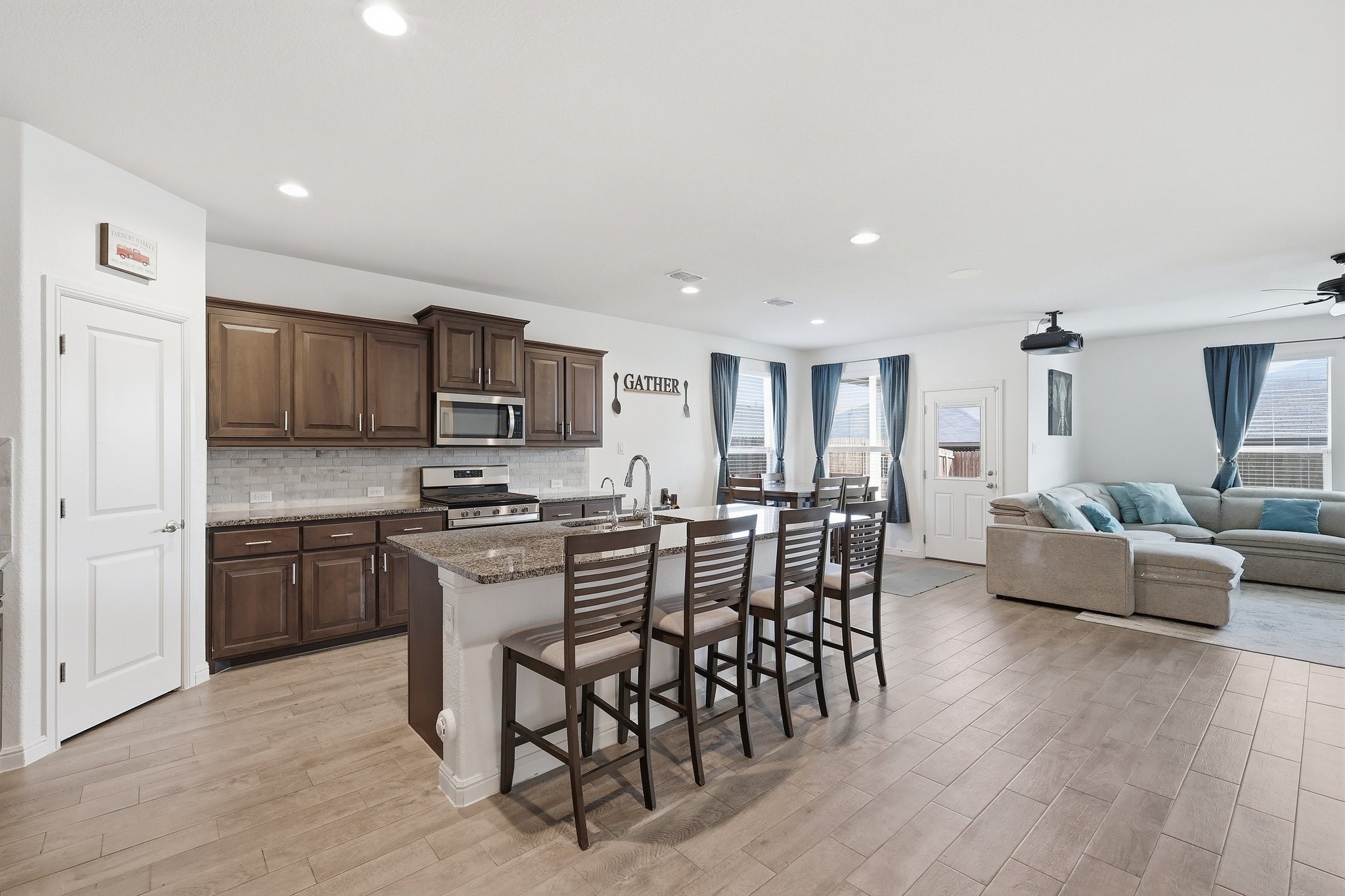 1044 Blackhorse Trail Fort Worth TX 76247