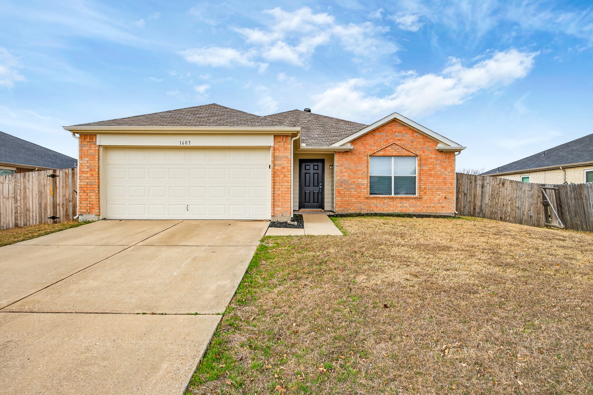 1603 Wavecrest Drive Glenn Heights TX 75154