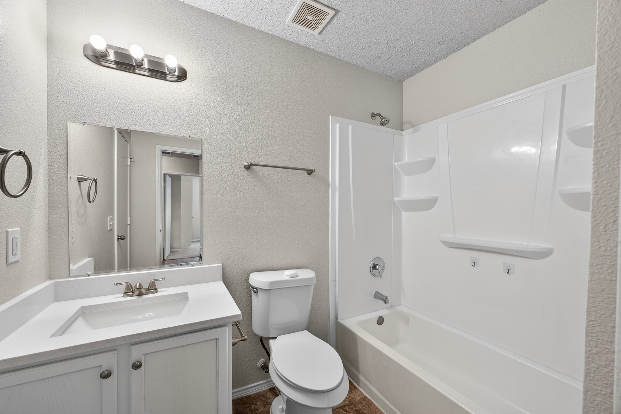 1603 Wavecrest Drive Glenn Heights TX 75154