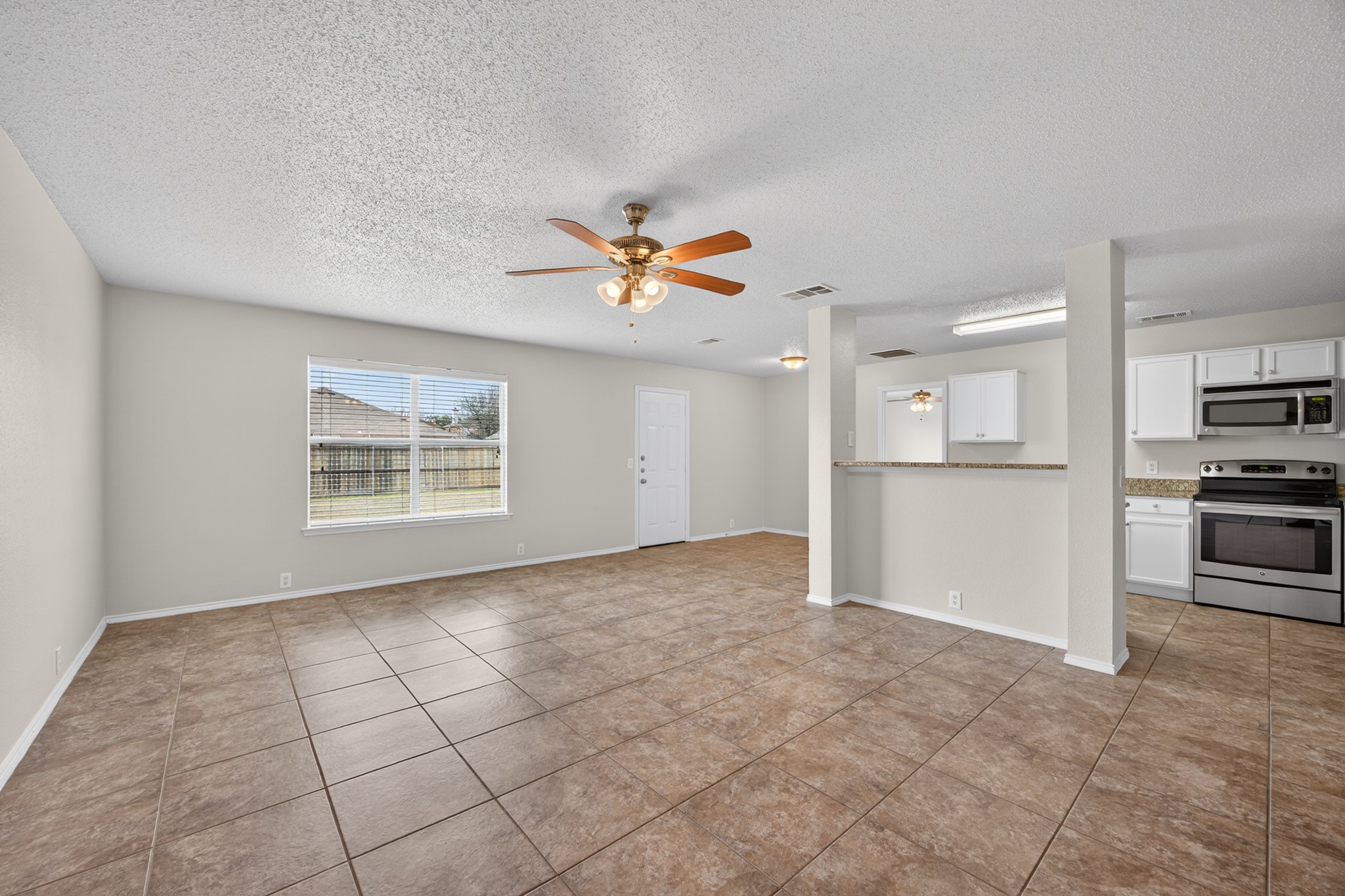1603 Wavecrest Drive Glenn Heights TX 75154