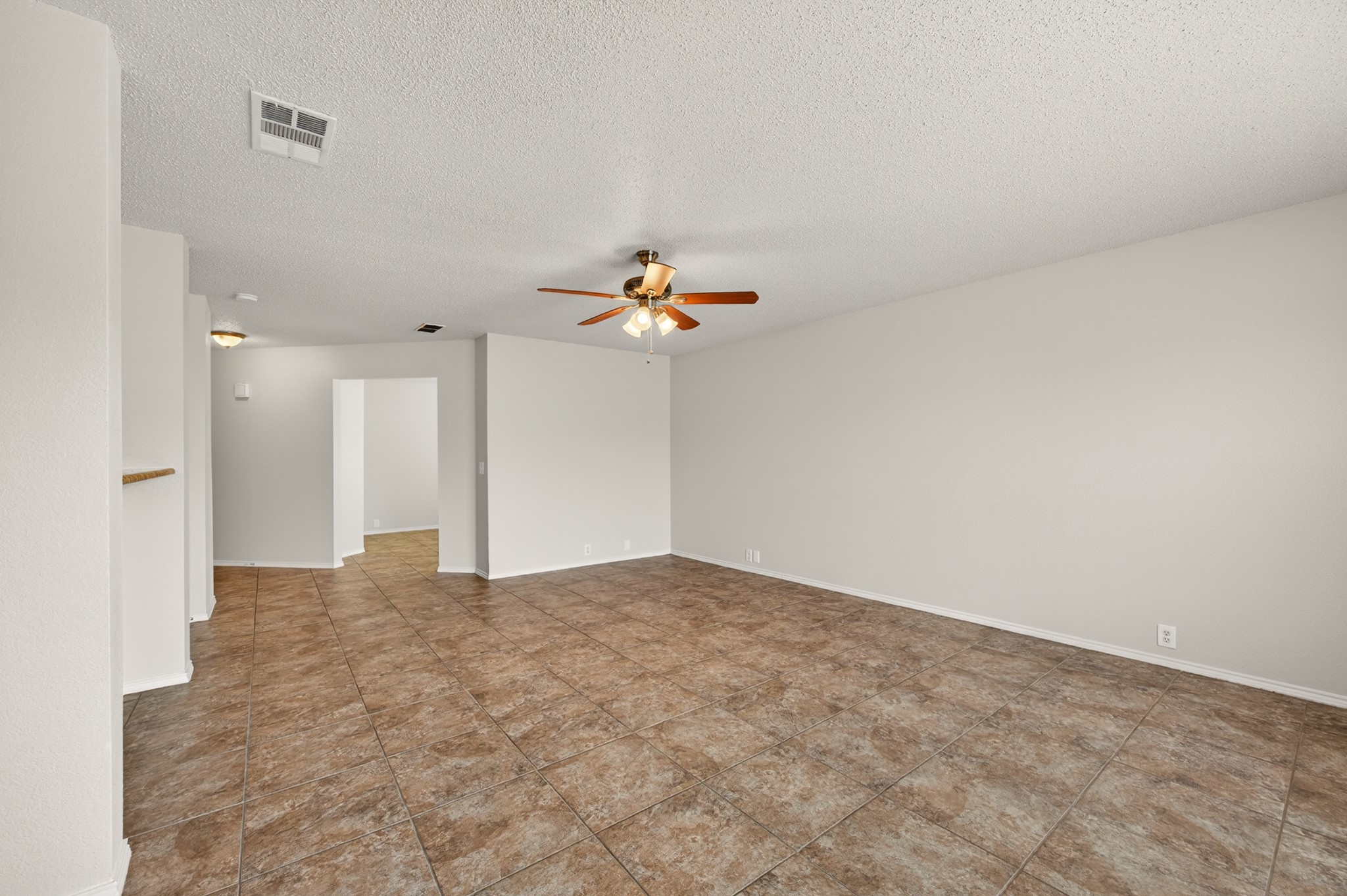 1603 Wavecrest Drive Glenn Heights TX 75154