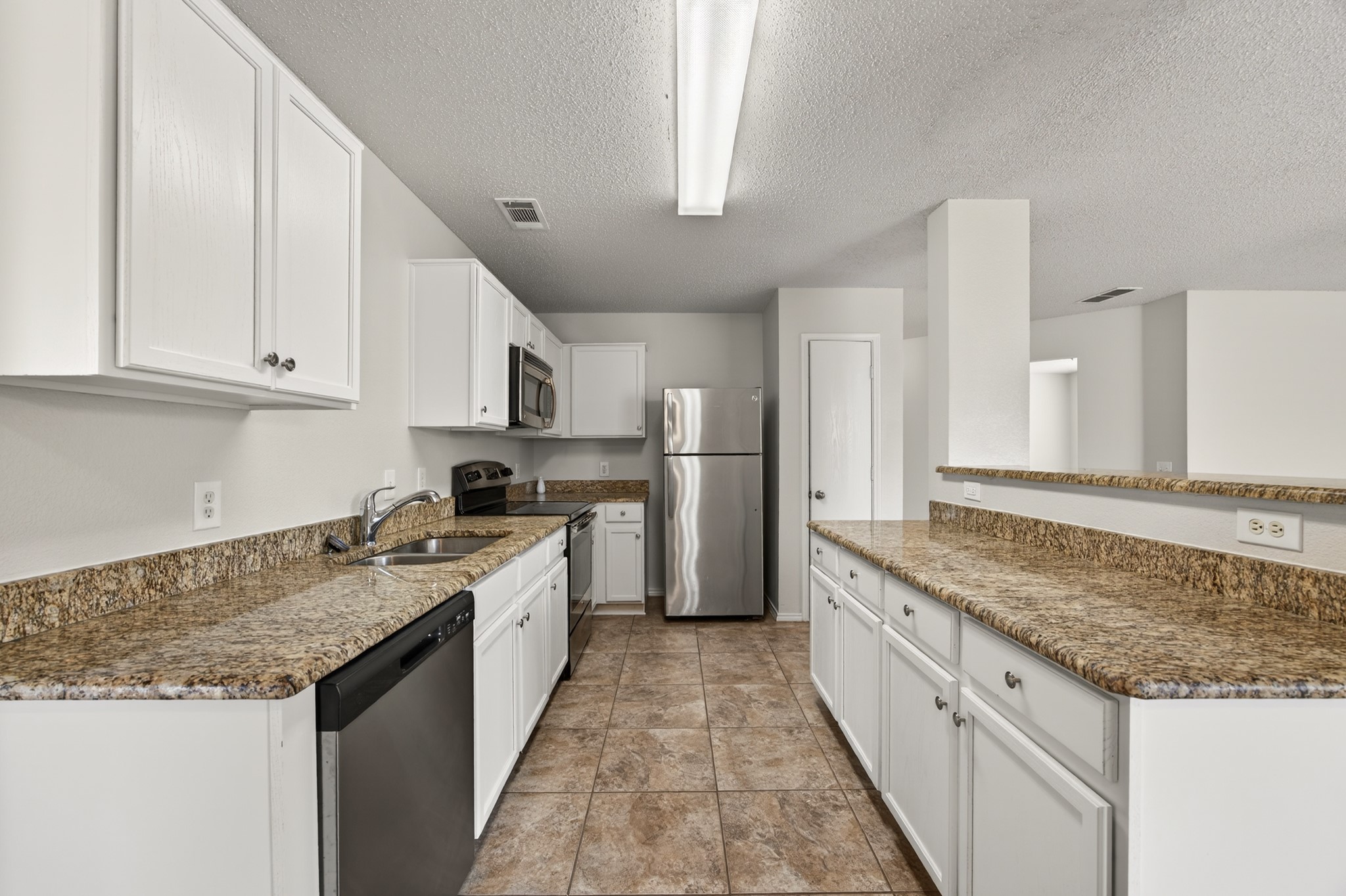 1603 Wavecrest Drive Glenn Heights TX 75154
