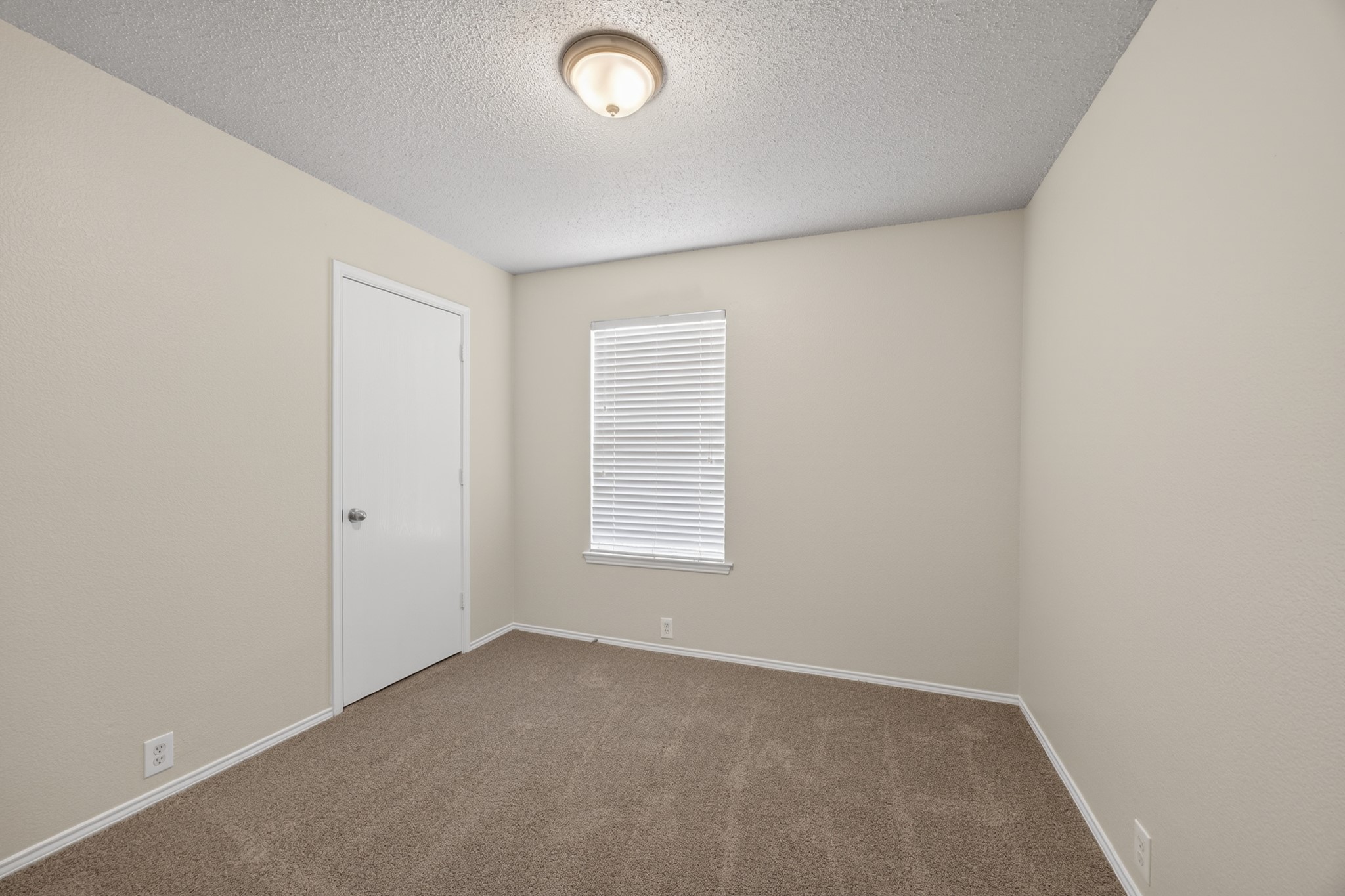 1603 Wavecrest Drive Glenn Heights TX 75154