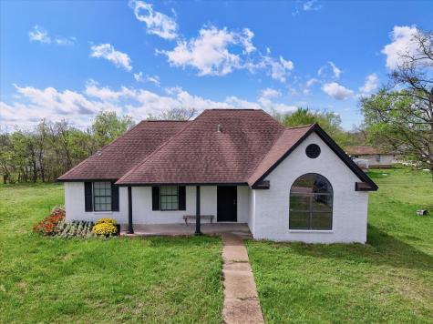 308 S Herman Street Mexia TX 76667