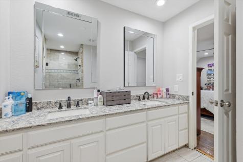 2703 Chinquapin Oak Lane Arlington TX 76012
