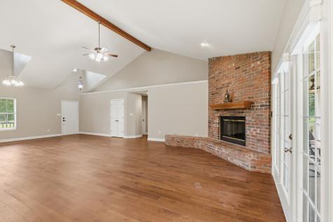 249 Private Road 5940 Emory TX 75440
