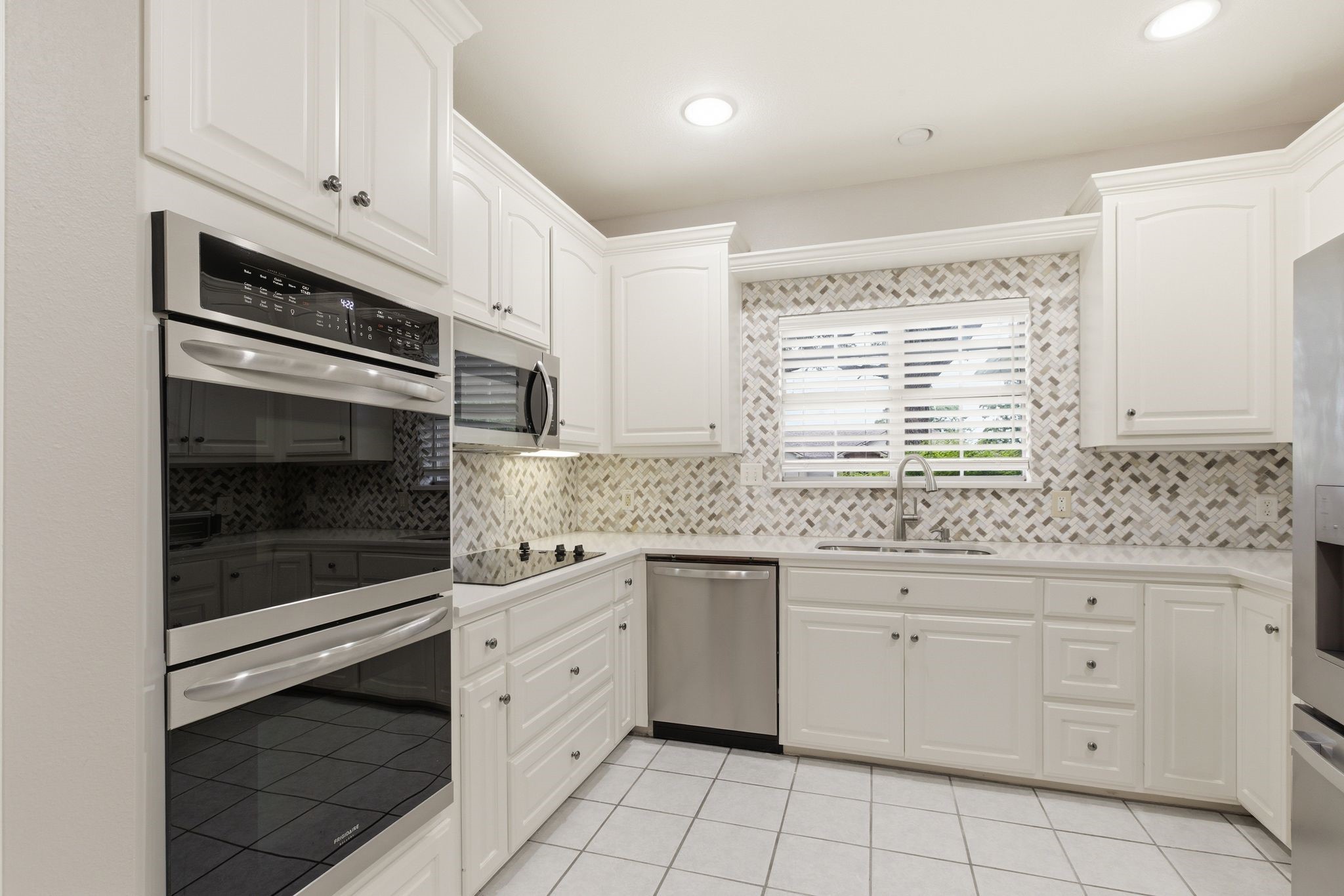 249 Private Road 5940 Emory TX 75440