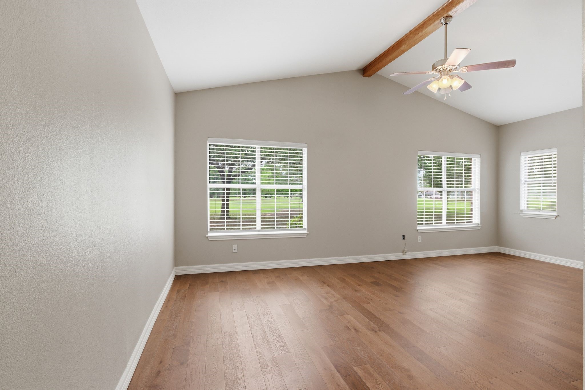 249 Private Road 5940 Emory TX 75440
