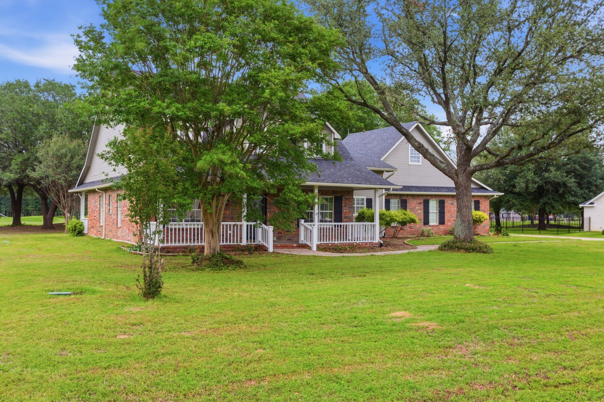 249 Private Road 5940 Emory TX 75440