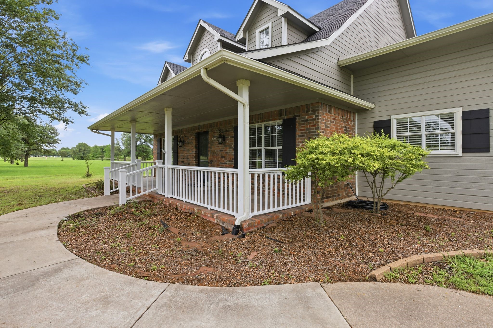 249 Private Road 5940 Emory TX 75440
