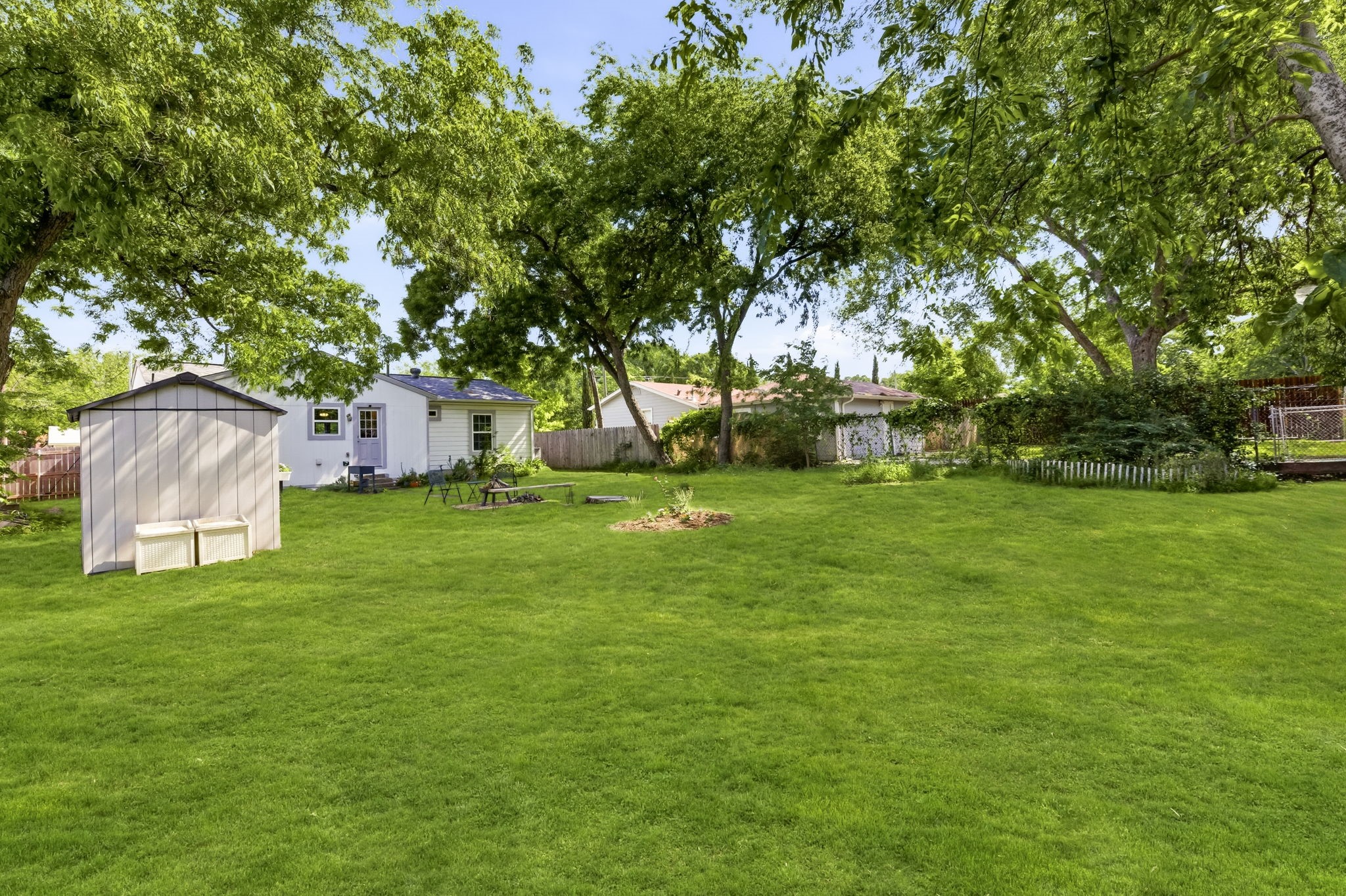 1706 Kirby Road Carrollton TX 75006