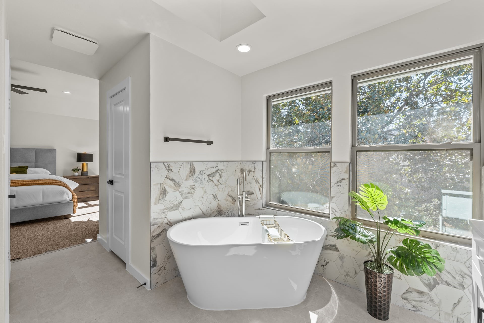 4706 El Brevo Court Arlington TX 76017