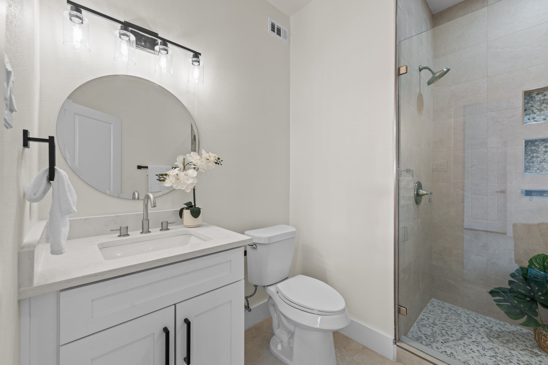4706 El Brevo Court Arlington TX 76017