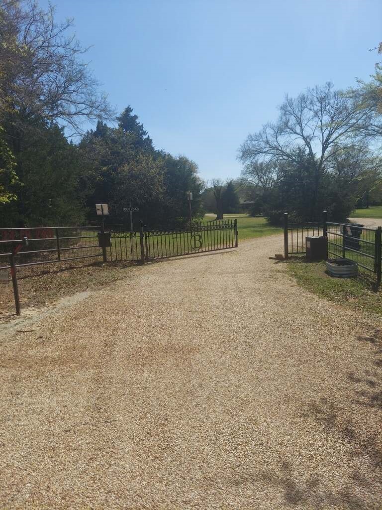 224 Cr 290 Collinsville TX 76233