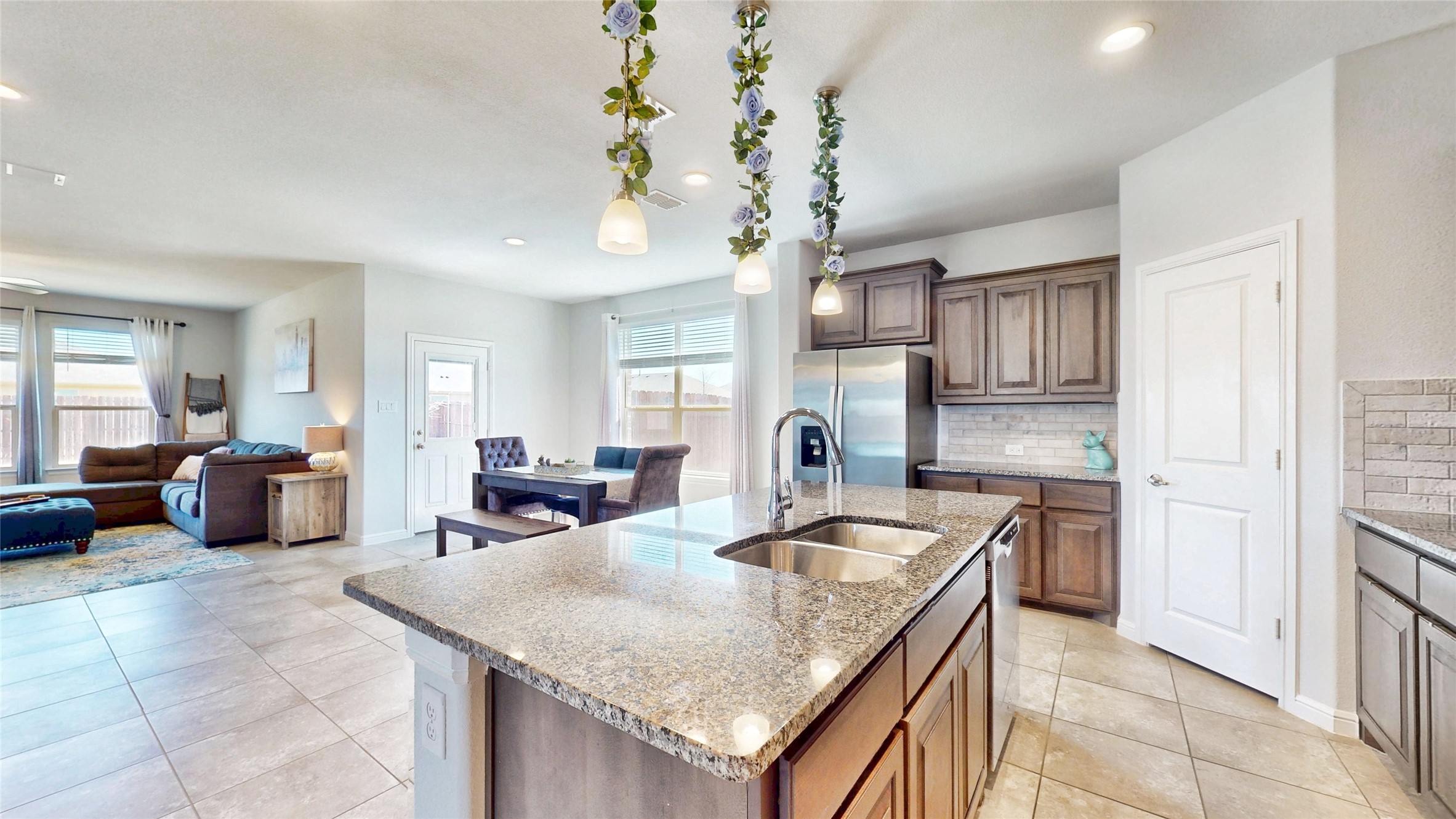 444 Skipper Lane Azle TX 76020