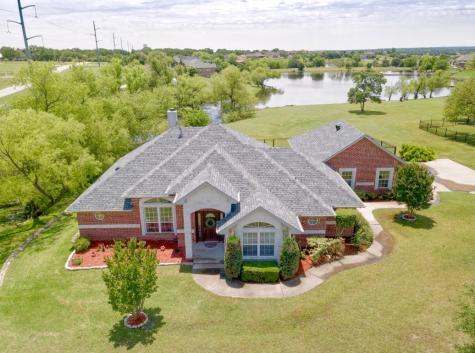 1611 Lady Amber Lane Granbury TX 76049