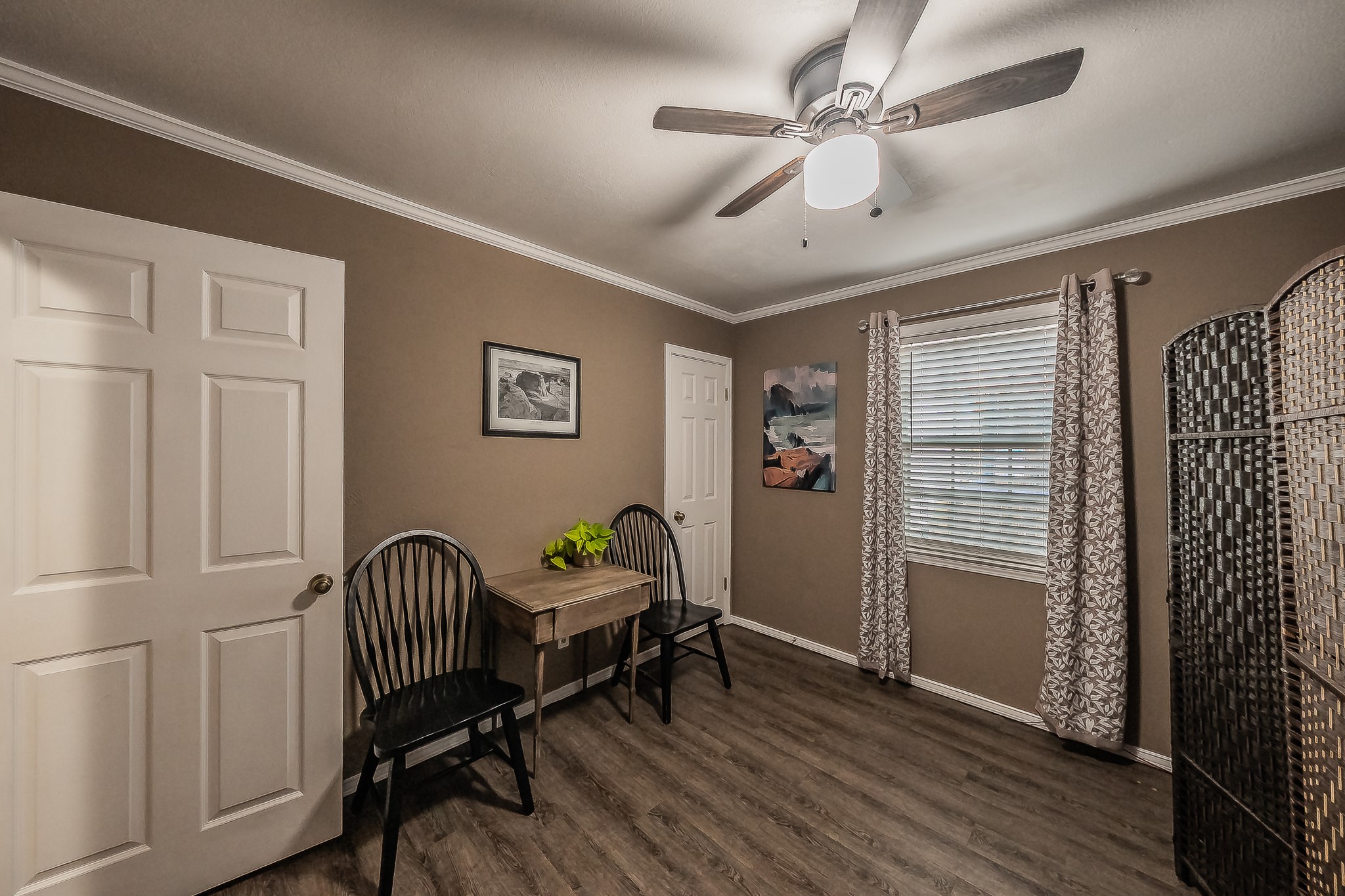 748 Regency Drive Hurst TX 76054