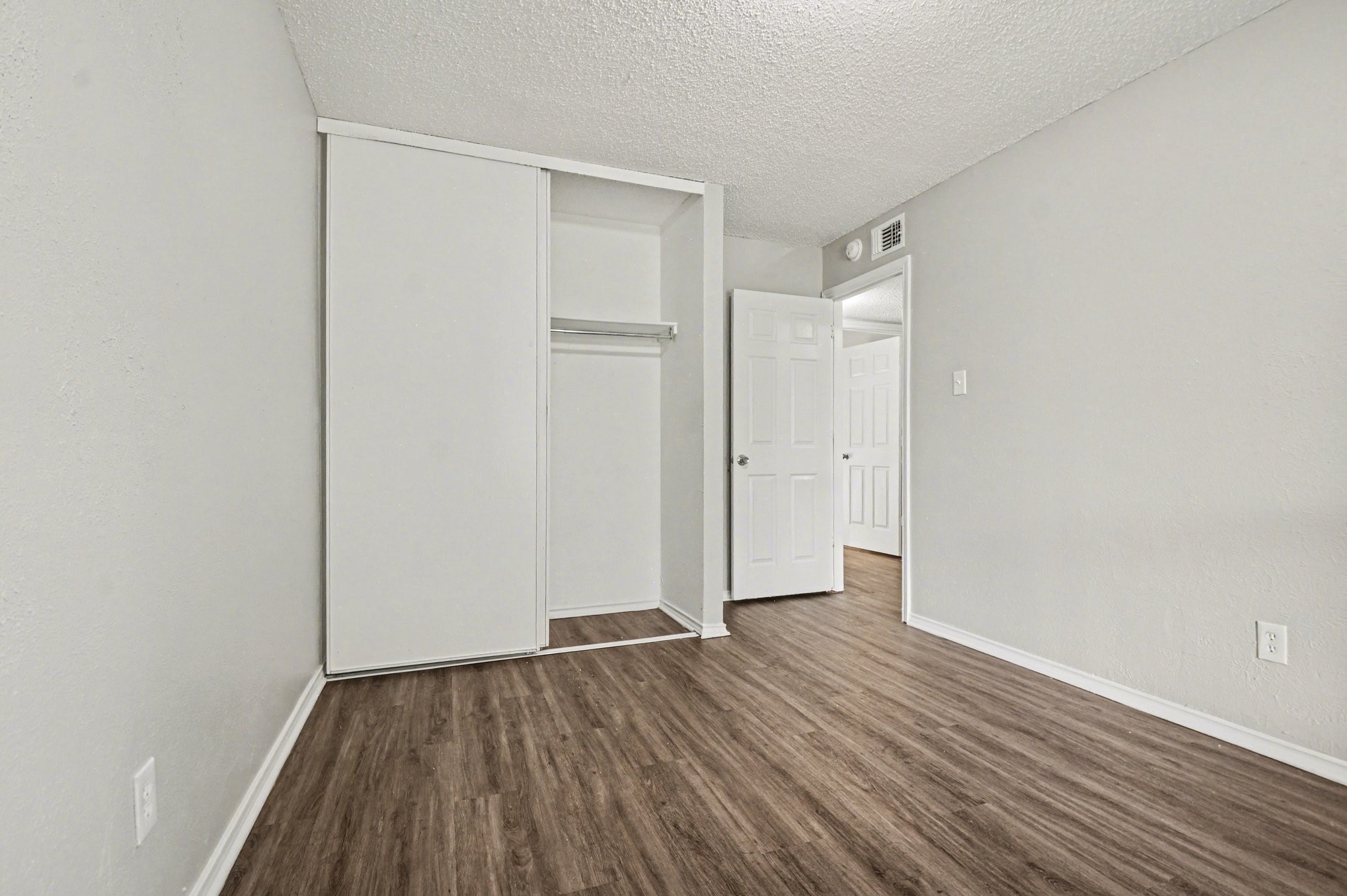 1601 Meridian Way Garland TX 75040