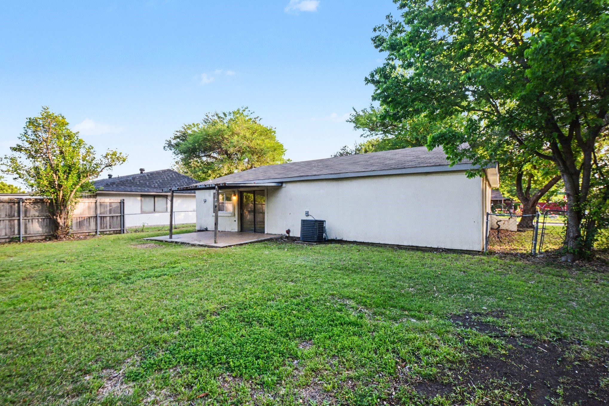1601 Meridian Way Garland TX 75040
