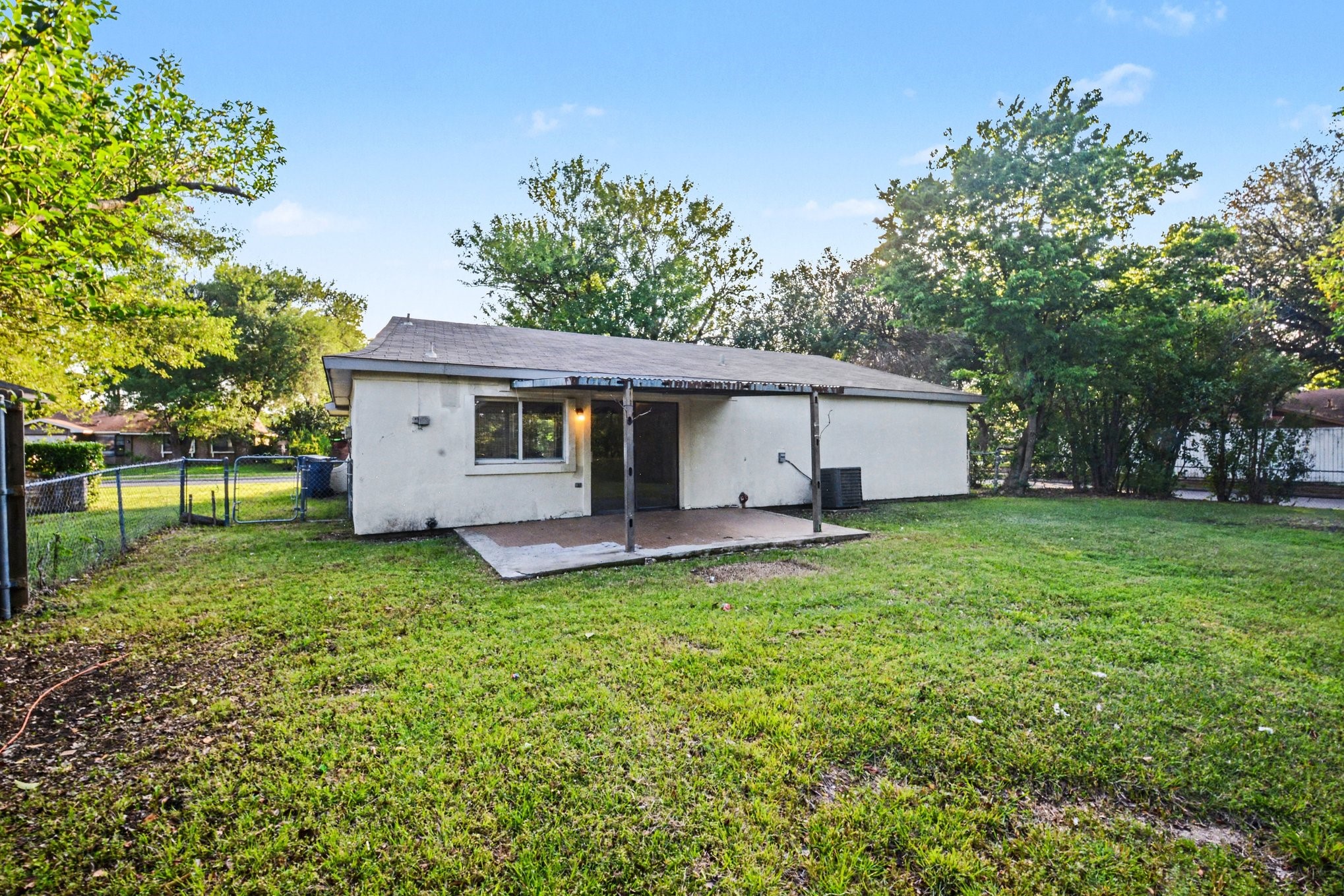 1601 Meridian Way Garland TX 75040