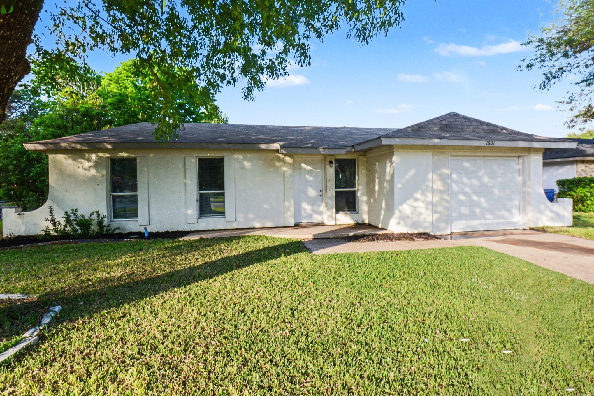 1601 Meridian Way Garland TX 75040