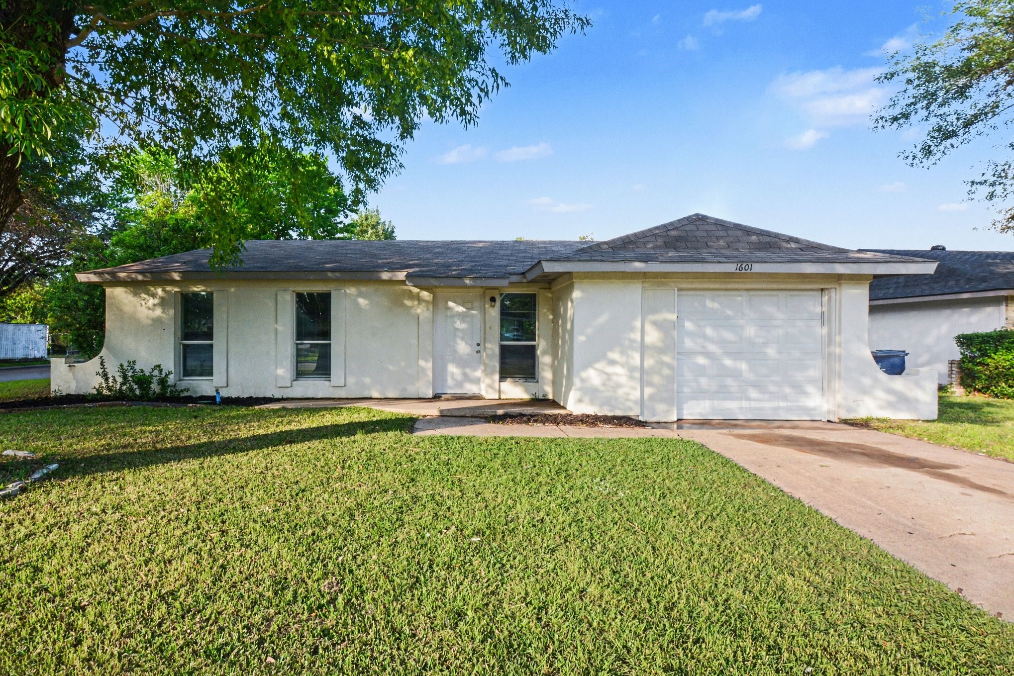 1601 Meridian Way Garland TX 75040