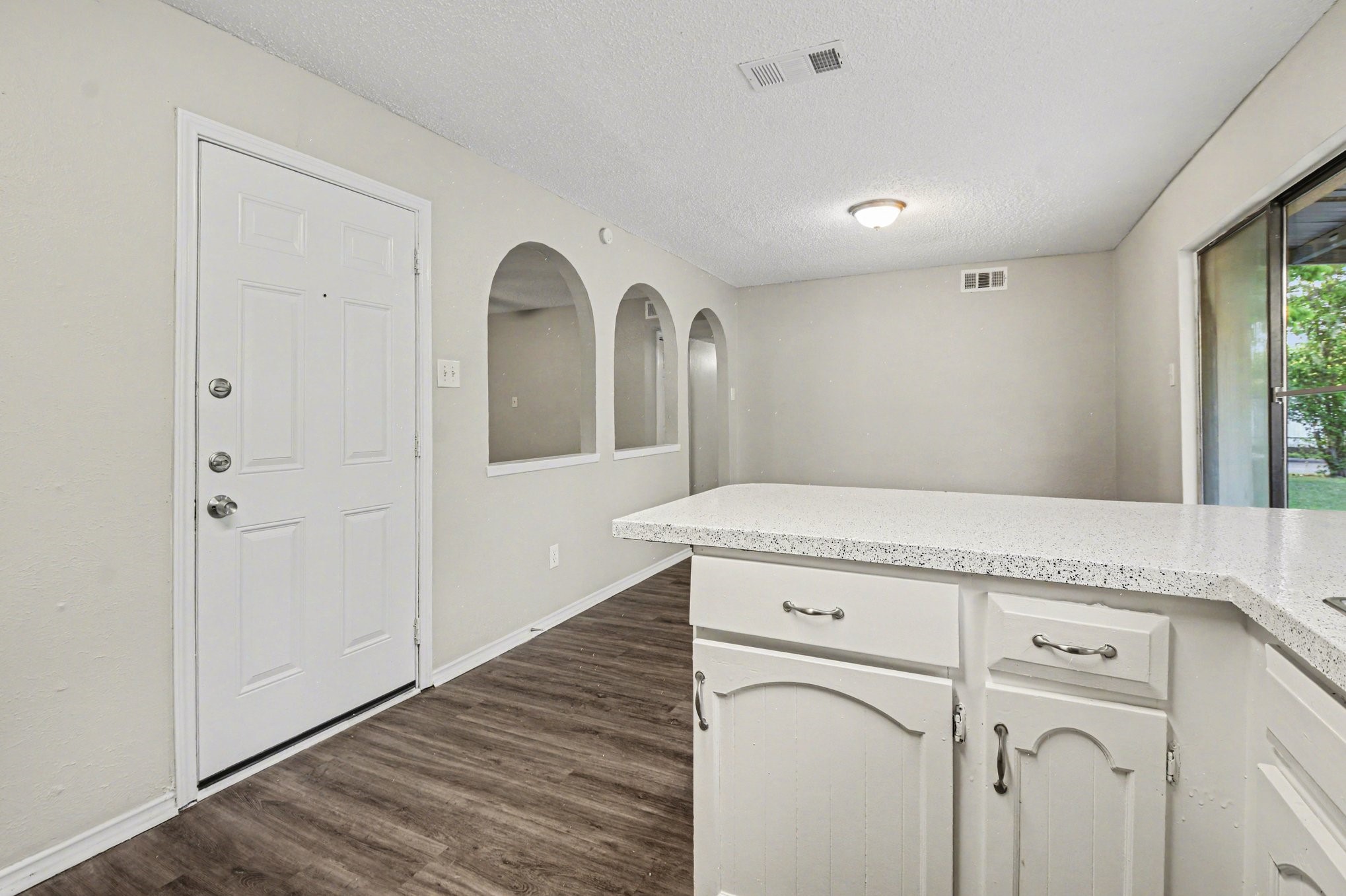 1601 Meridian Way Garland TX 75040