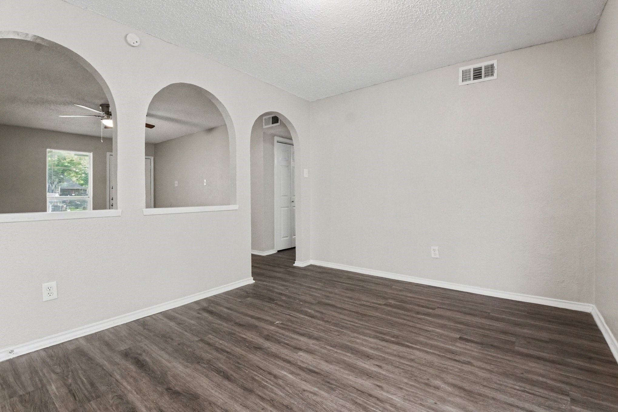 1601 Meridian Way Garland TX 75040