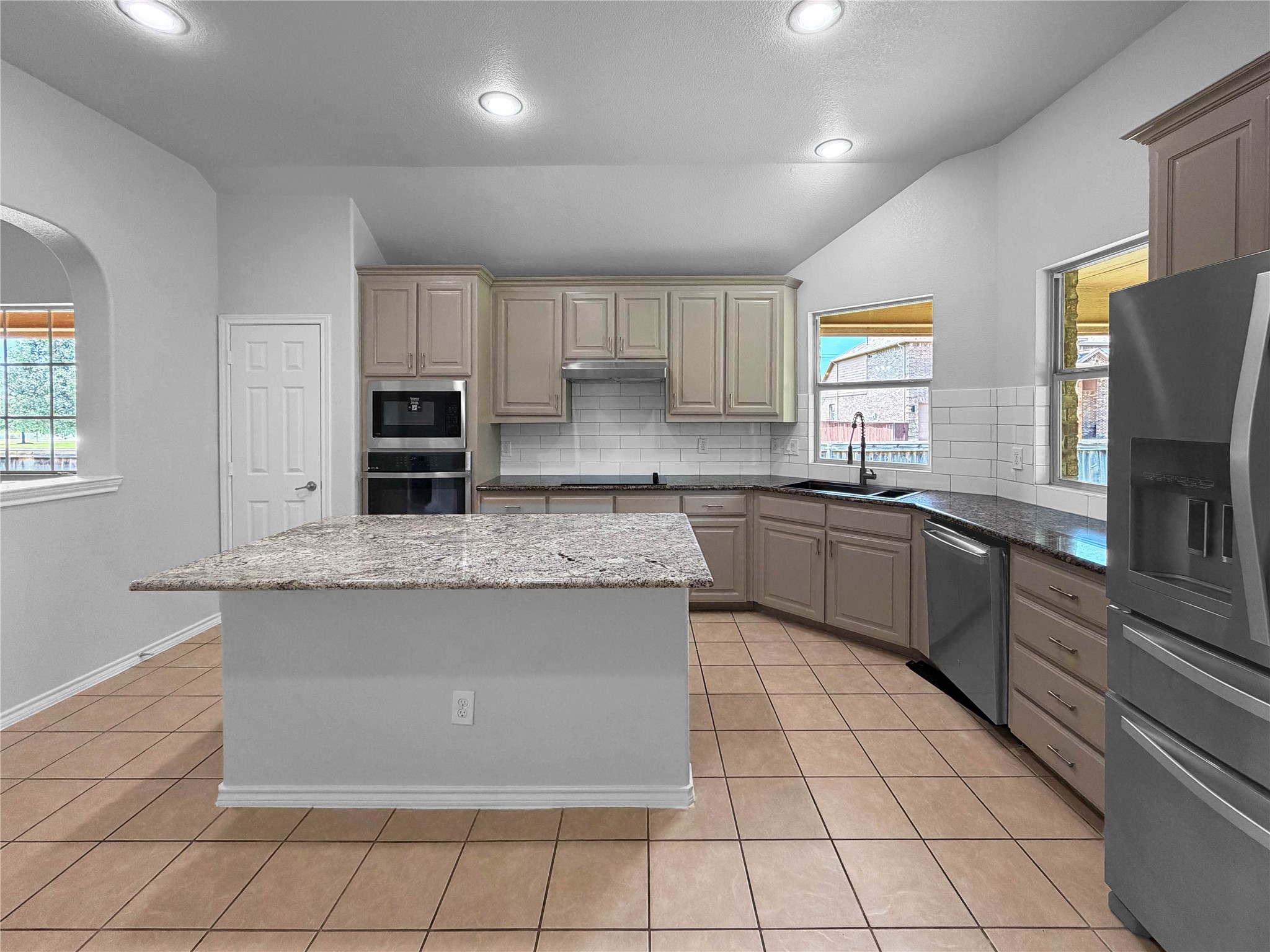 10036 Red Bluff Lane Fort Worth TX 76177