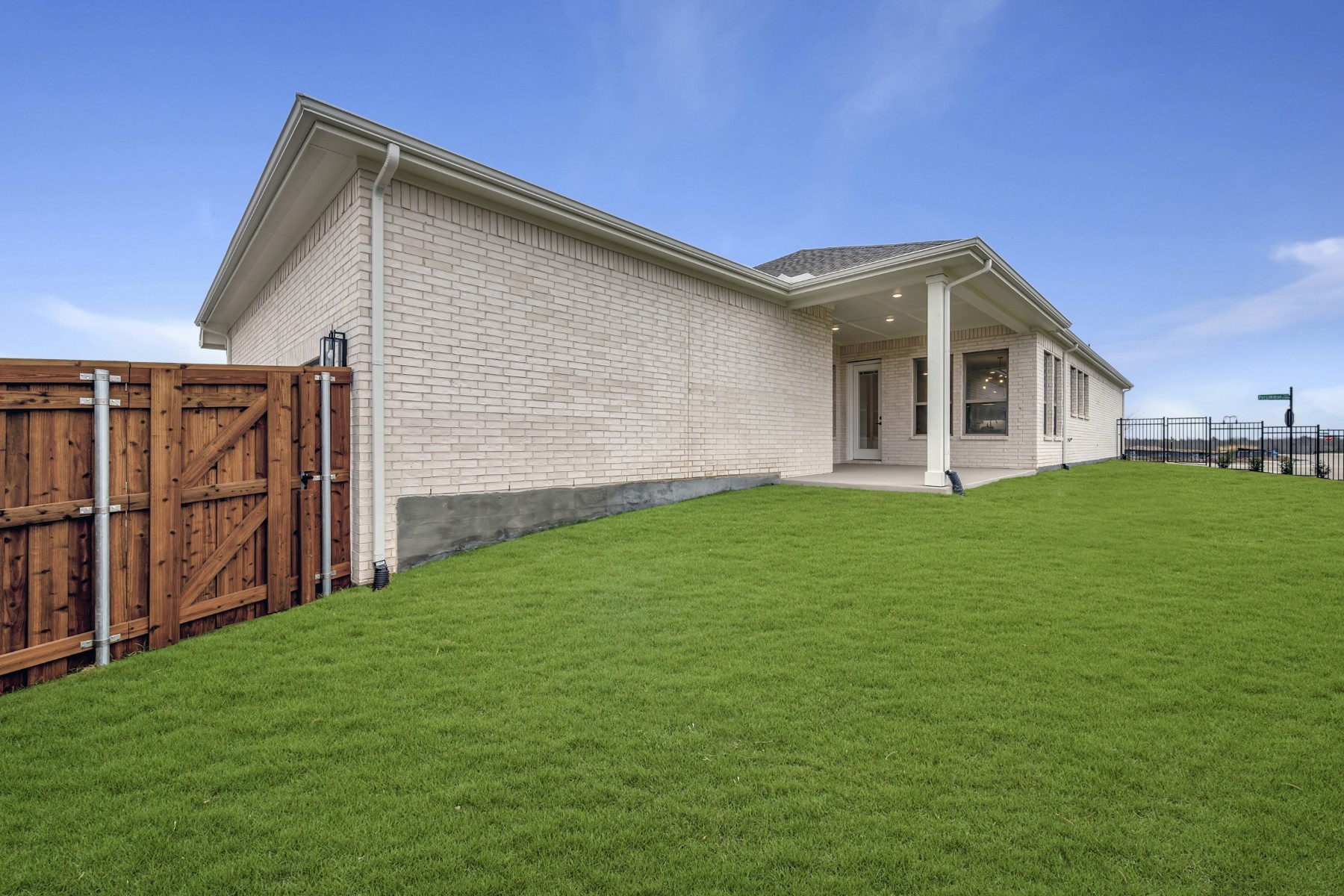 9200 Persimmon Lane Mesquite TX 75126