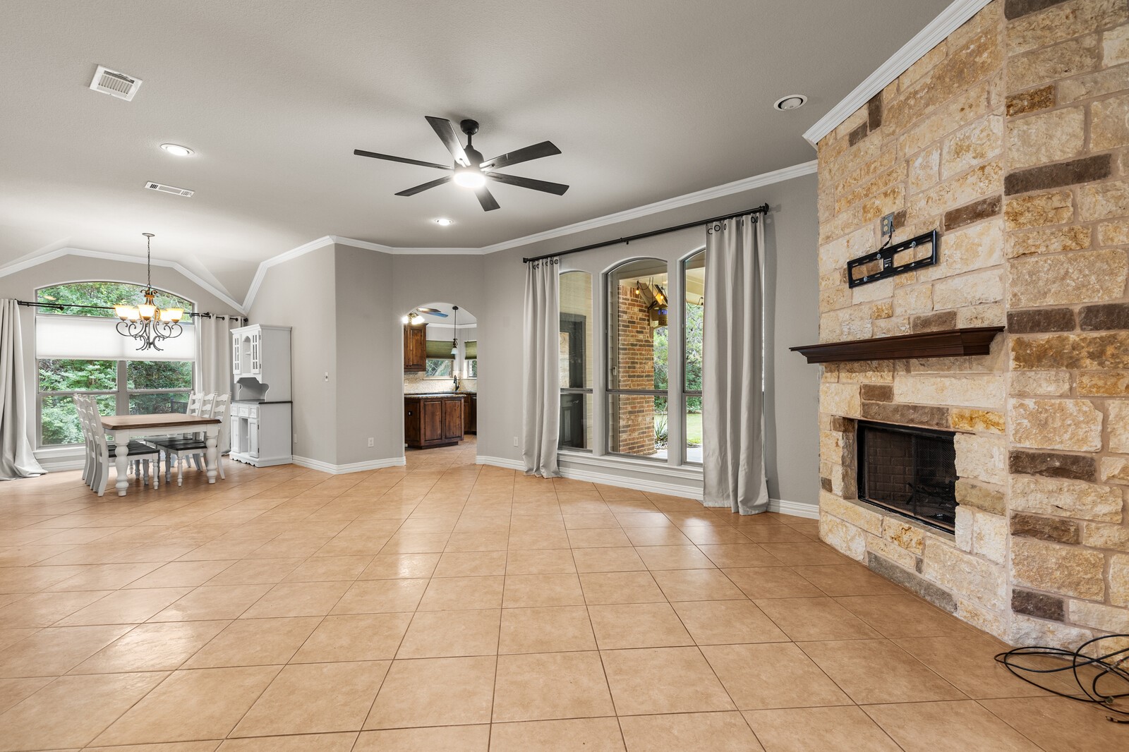 6049 Wildwood Drive Whitney TX 76692