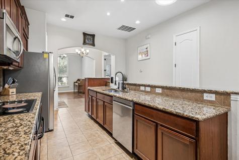 2470 Sunderland Lane Lewisville TX 75067