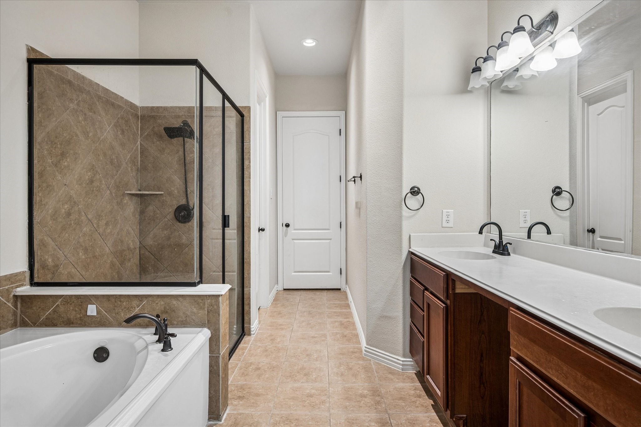 2470 Sunderland Lane Lewisville TX 75067