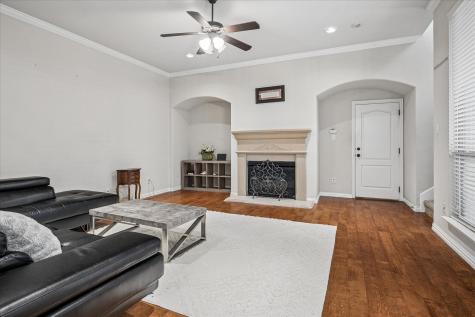 2470 Sunderland Lane Lewisville TX 75067