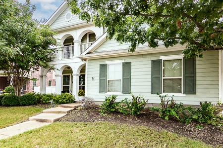 1017 Magnolia Boulevard Aubrey TX 76227