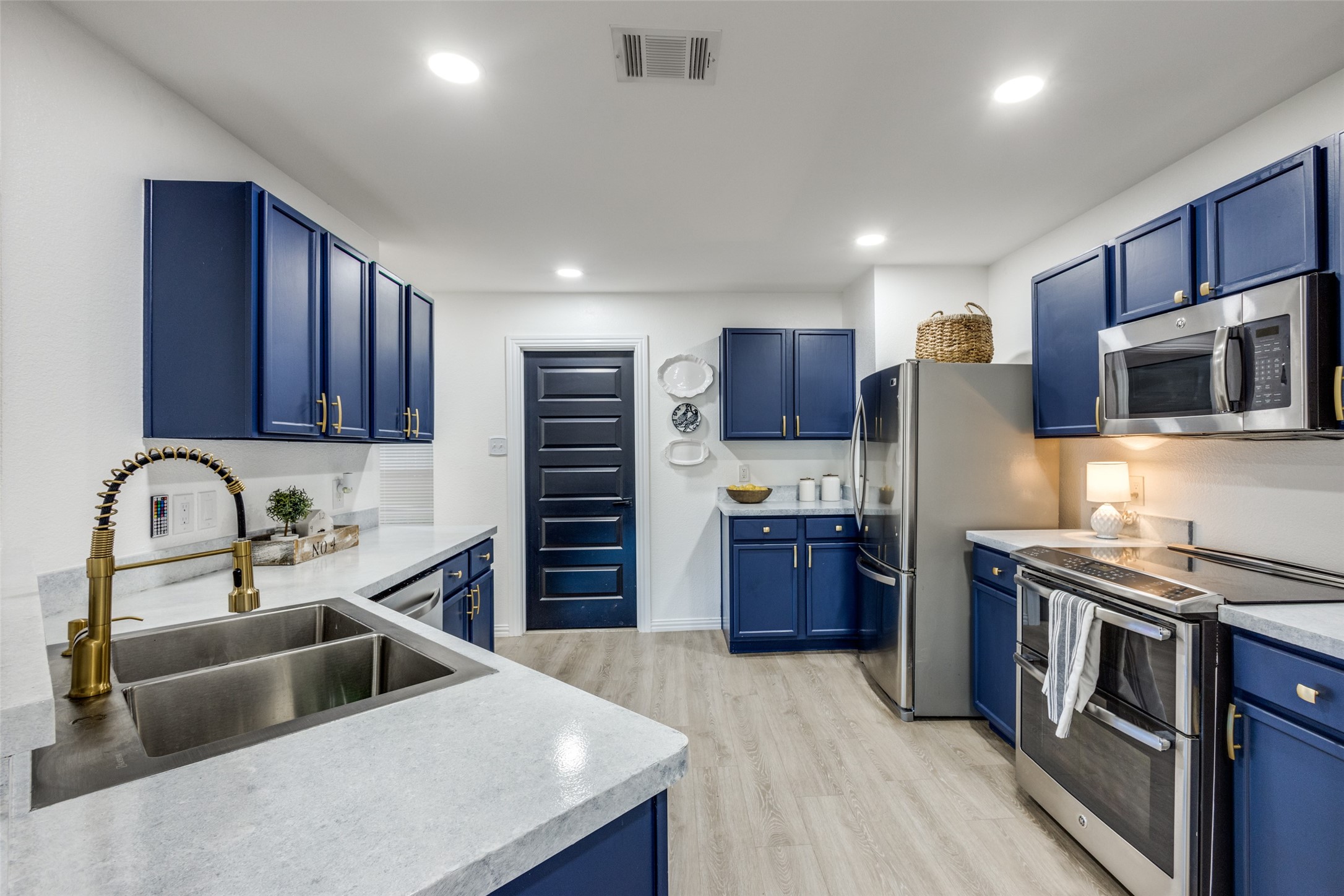 2401 Havenshire Drive Little Elm TX 75068