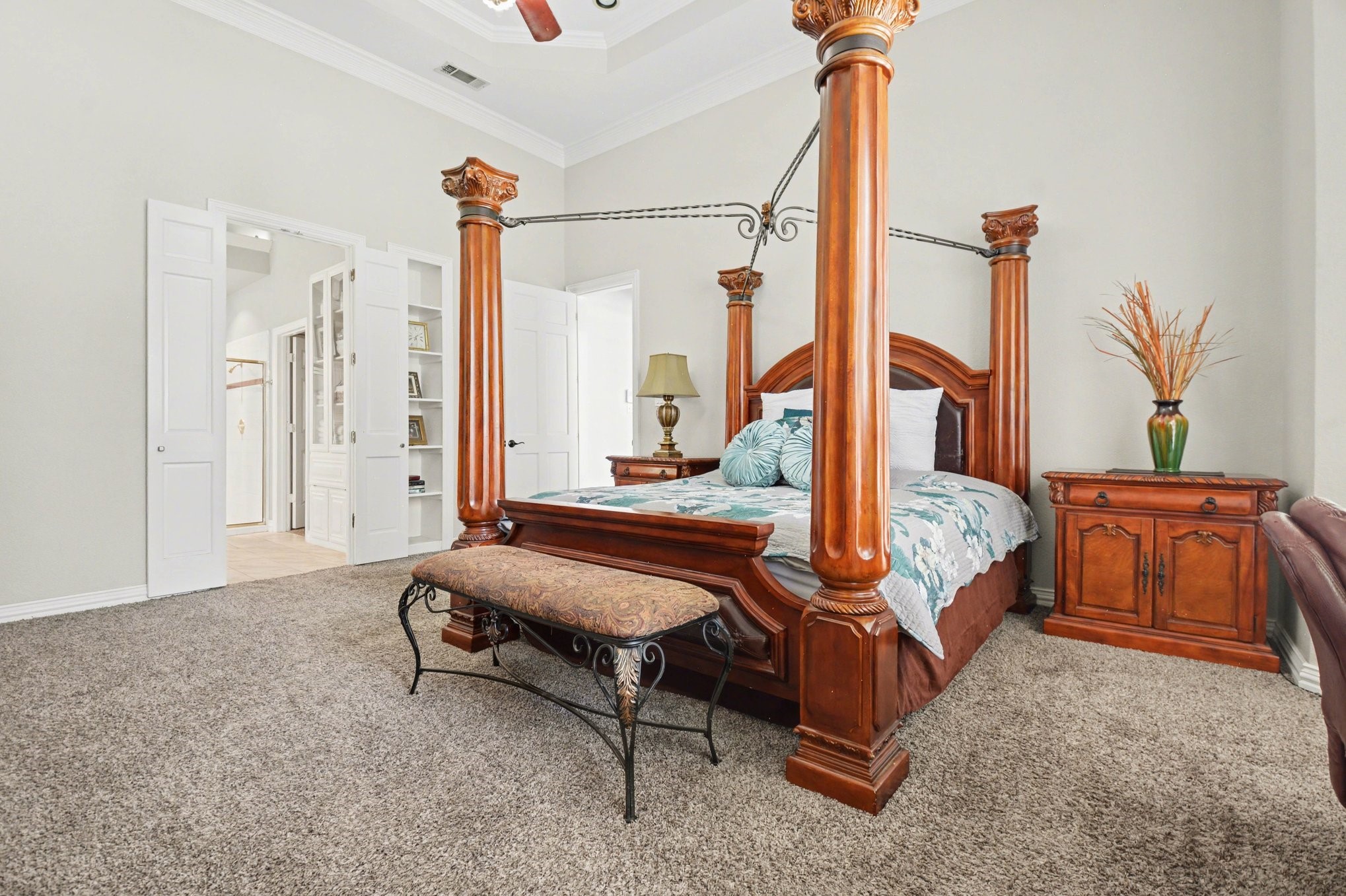 5205 Vicksburg Drive Arlington TX 76017