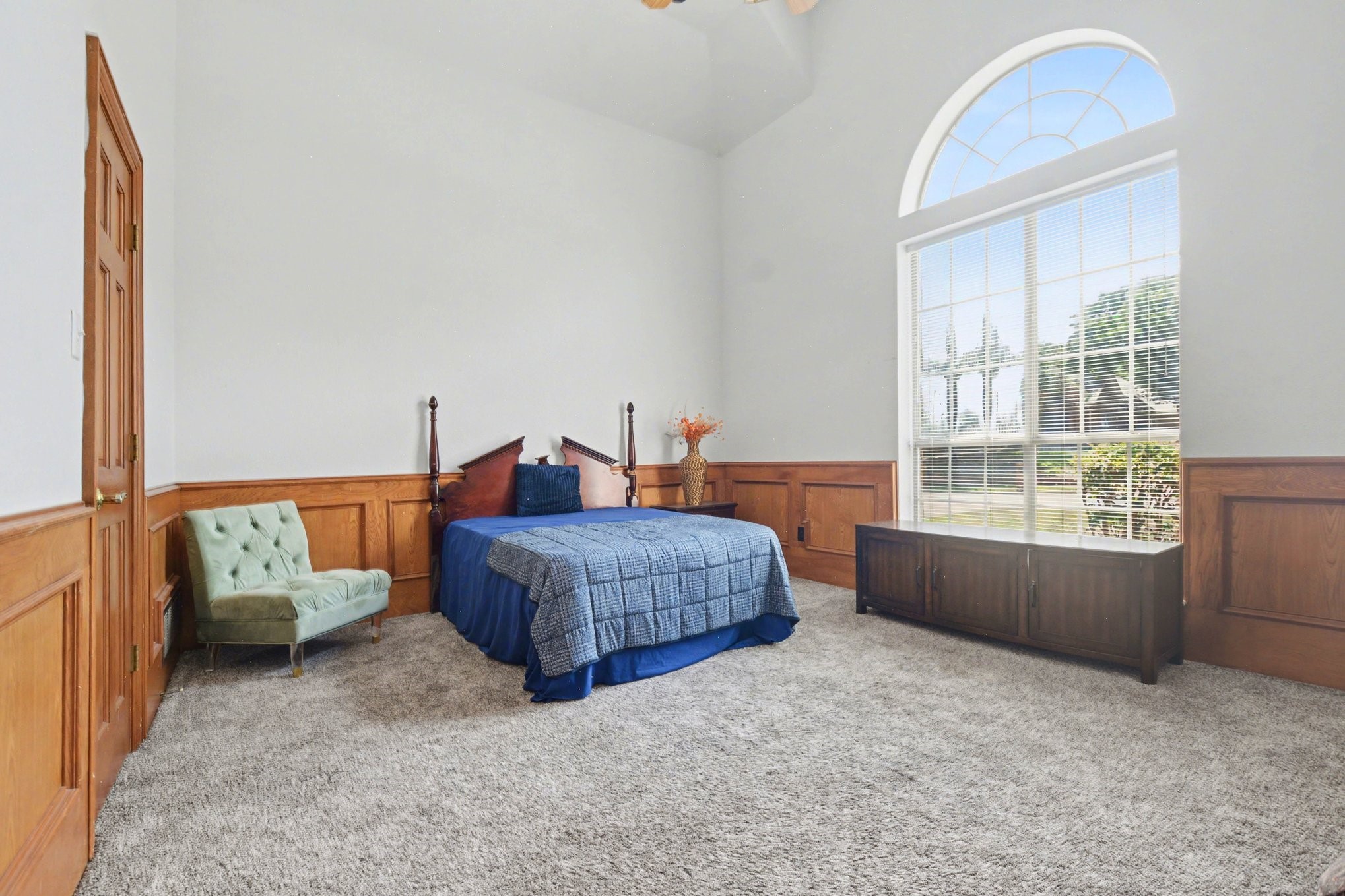 5205 Vicksburg Drive Arlington TX 76017