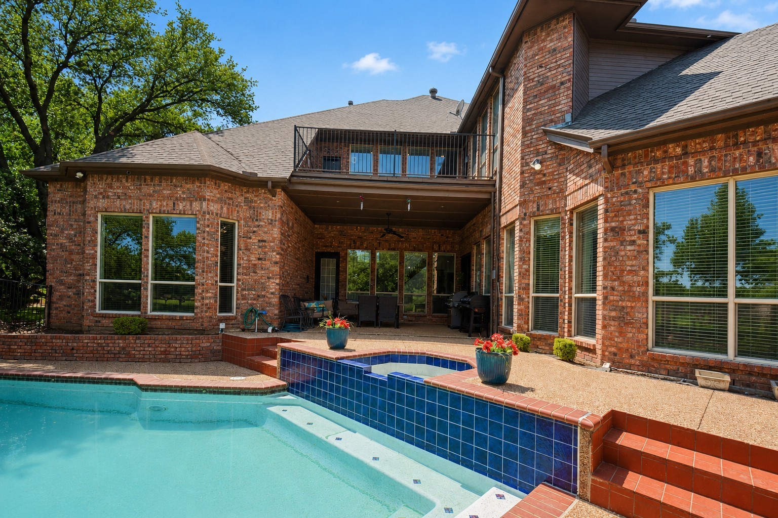 5205 Vicksburg Drive Arlington TX 76017